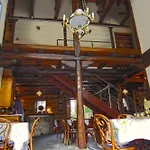 Hagiati - Cozy Mountain Retreat Szálloda 2*