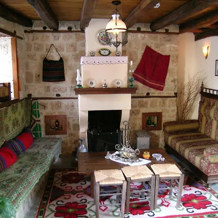 فندق Hagiati - Cozy Mountain Retreat