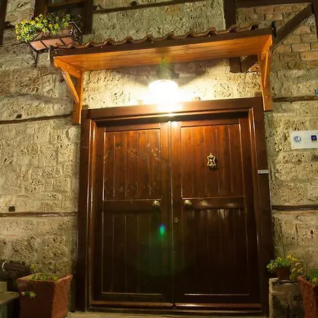 Hagiati - Cozy Mountain Retreat فندق إذيسا