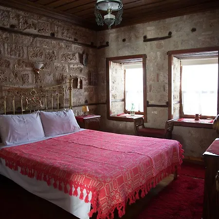Hagiati - Cozy Mountain Retreat 2* إذيسا