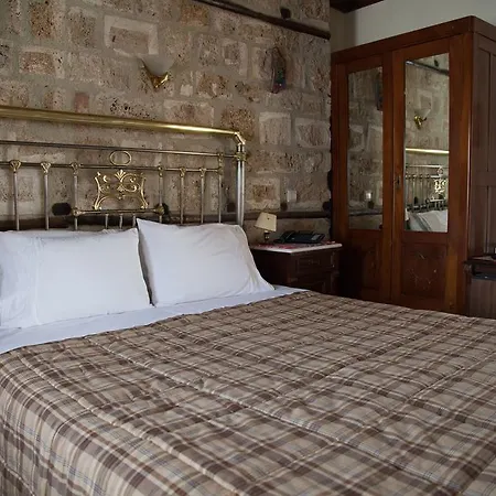 Hagiati Hotel