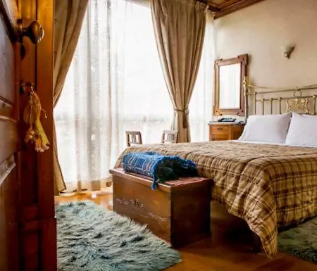 Hagiati - Cozy Mountain Retreat Hotel 2*