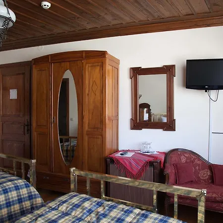 Hagiati - Cozy Mountain Retreat إذيسا