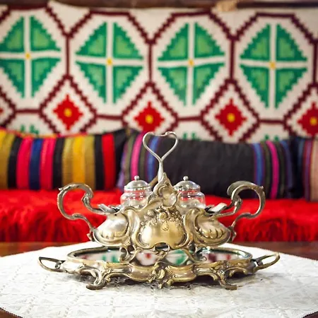 Hagiati - Cozy Mountain Retreat فندق