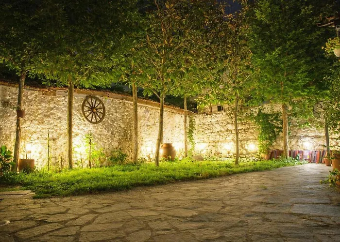 Hagiati - Cozy Mountain Retreat Hotel Edessa
