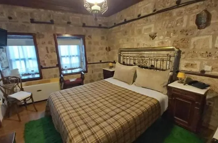 Hotel Hagiati 2*